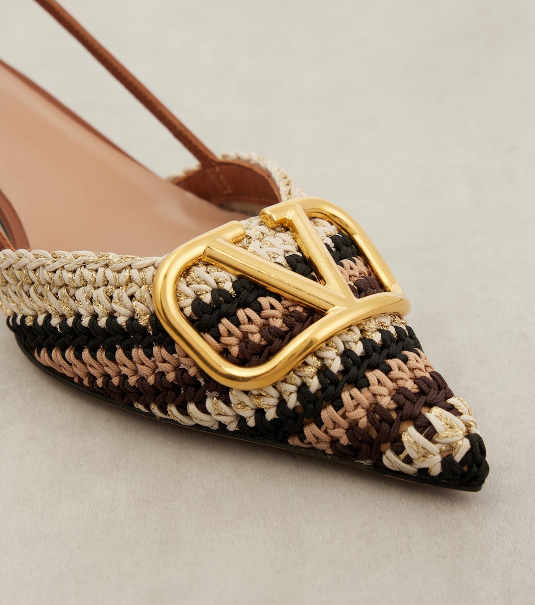 VLogo Signature 40 crochet slingback pumps | Valentino Garavani