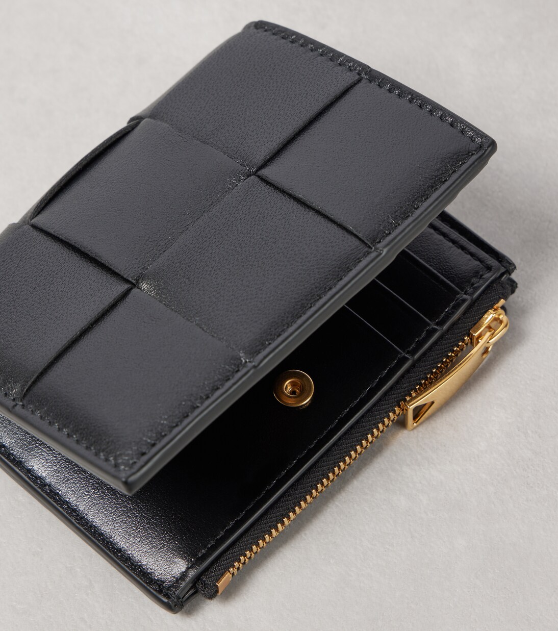 Cassette leather wallet | Bottega Veneta