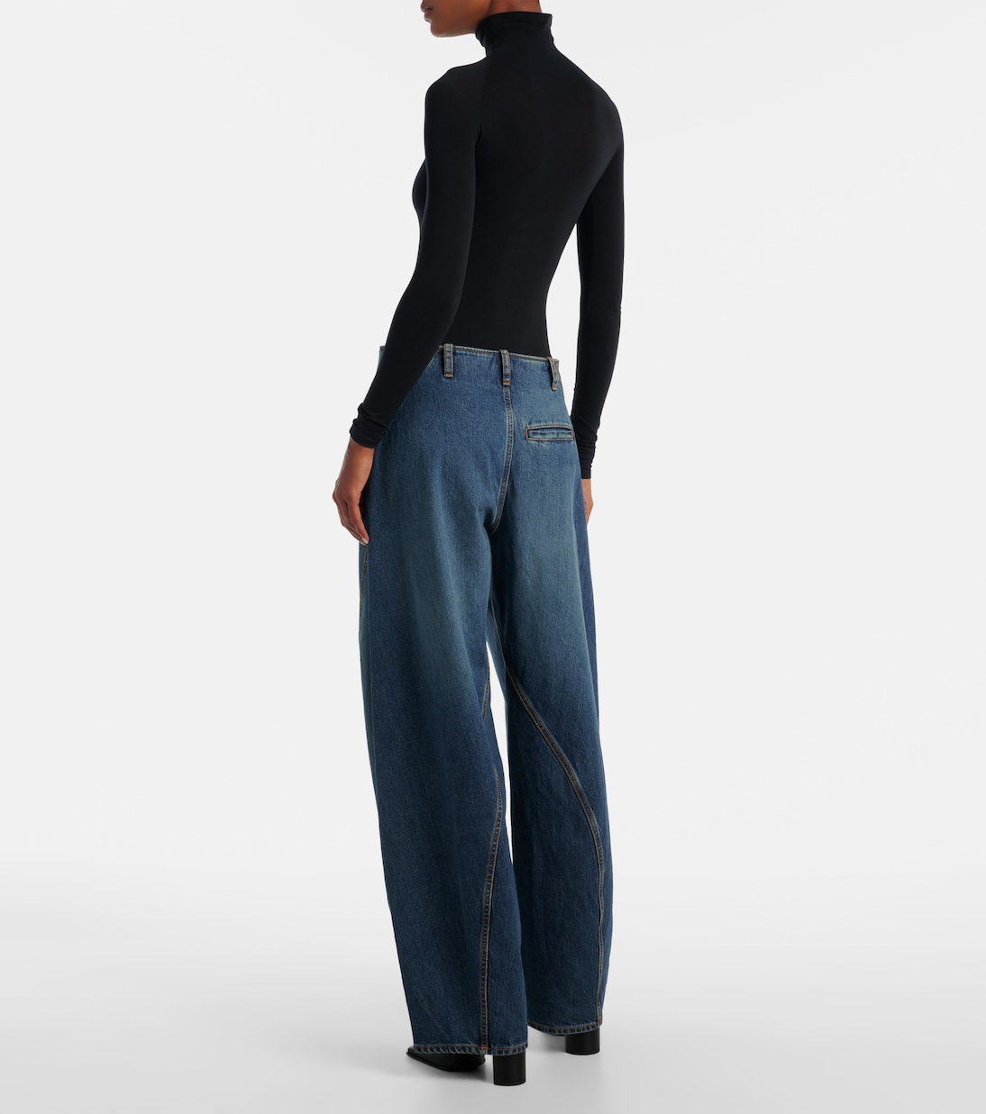 Mid-Rise Jeans  | Alaïa