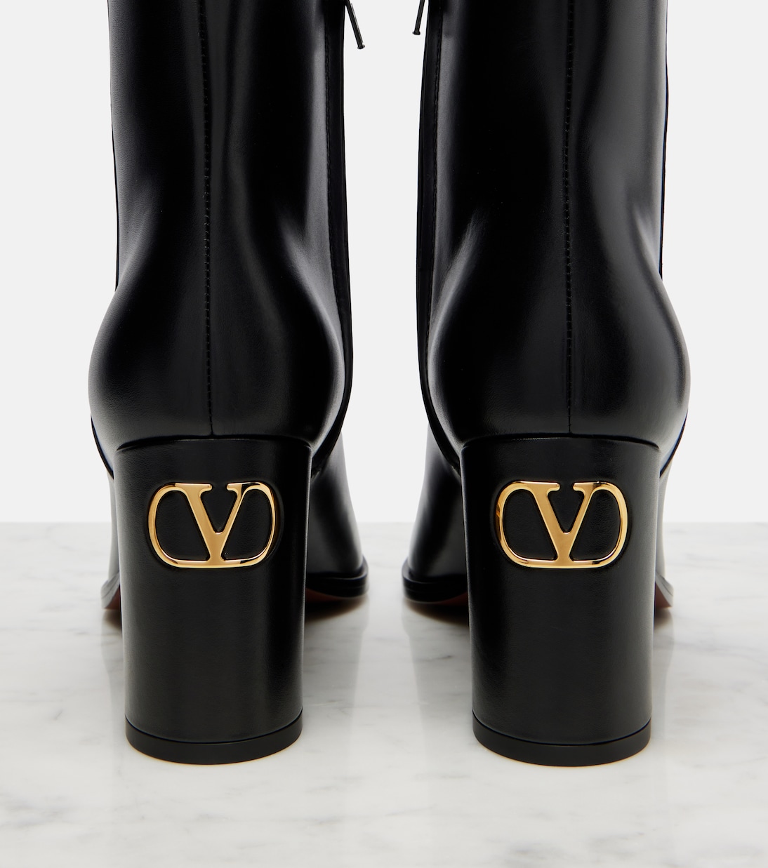 VLogo leather ankle boots | Valentino Garavani