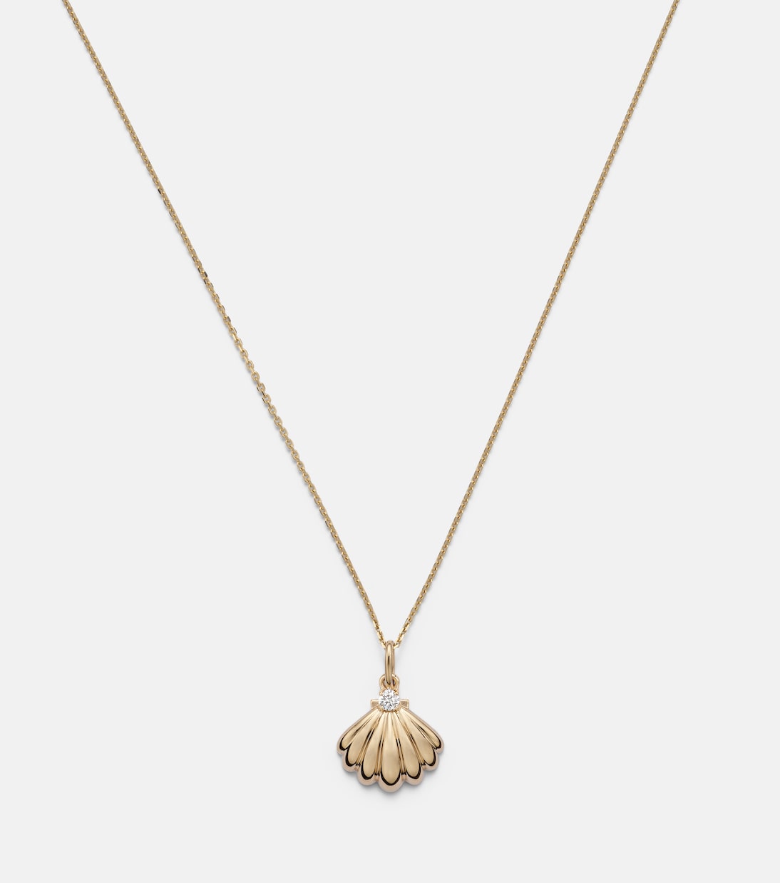 عقد من الذهب عيار 14 قراط مع ألماس Vintage Scallop Shell | Stone and Strand