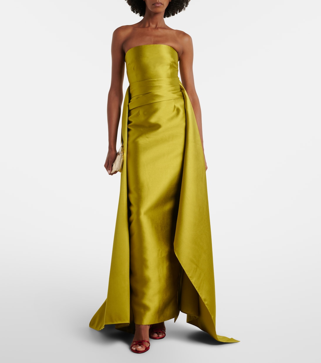 Robe aus Satin | Solace London