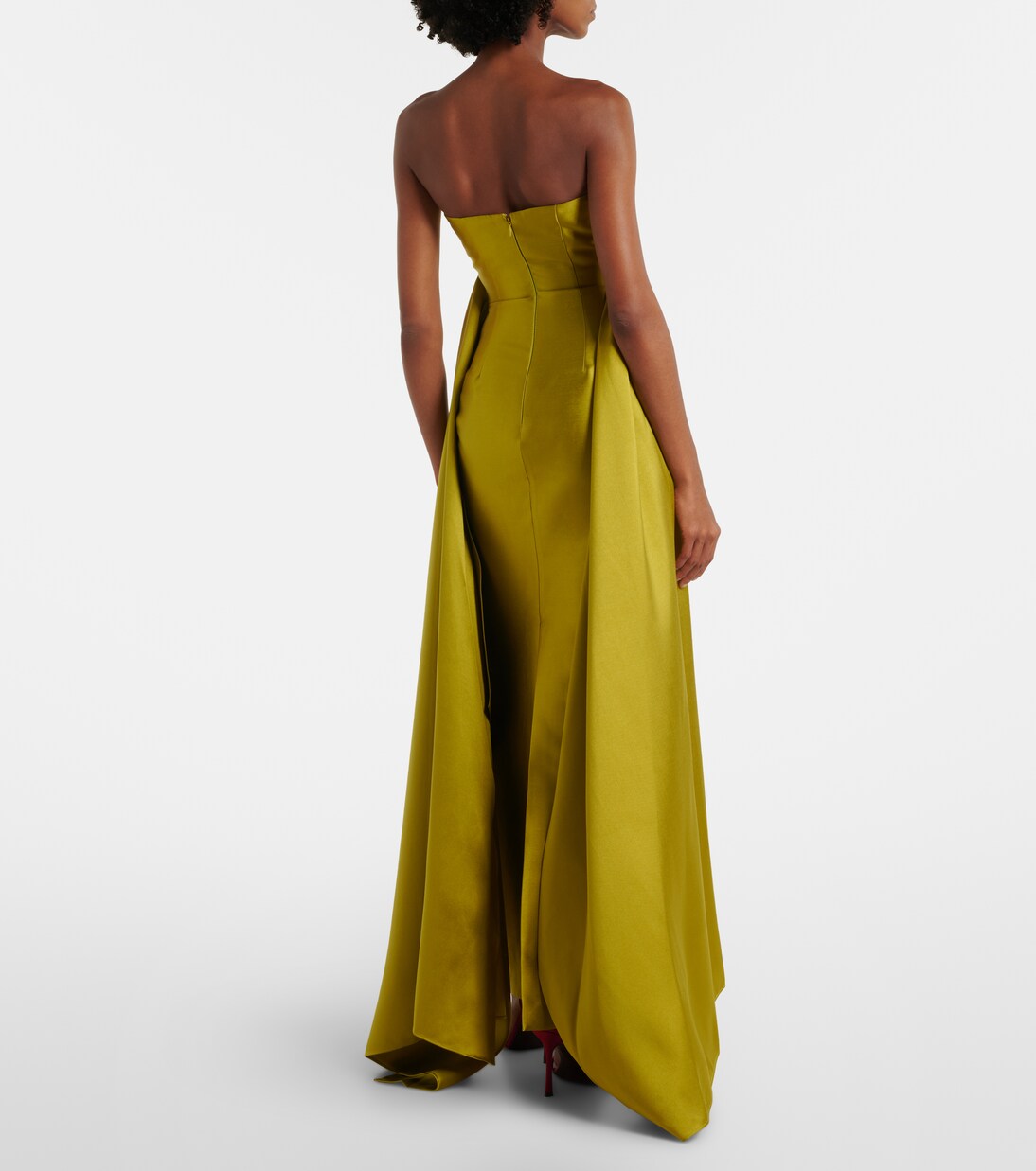 Robe aus Satin | Solace London