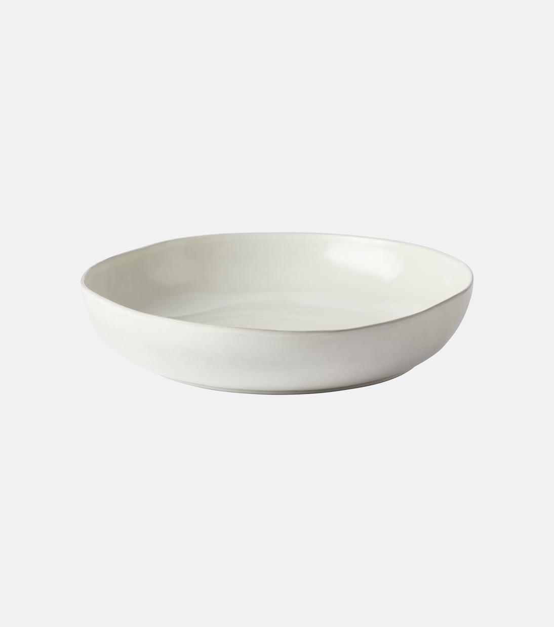 La Mère serving bowl by Marie Michielssen  | Serax