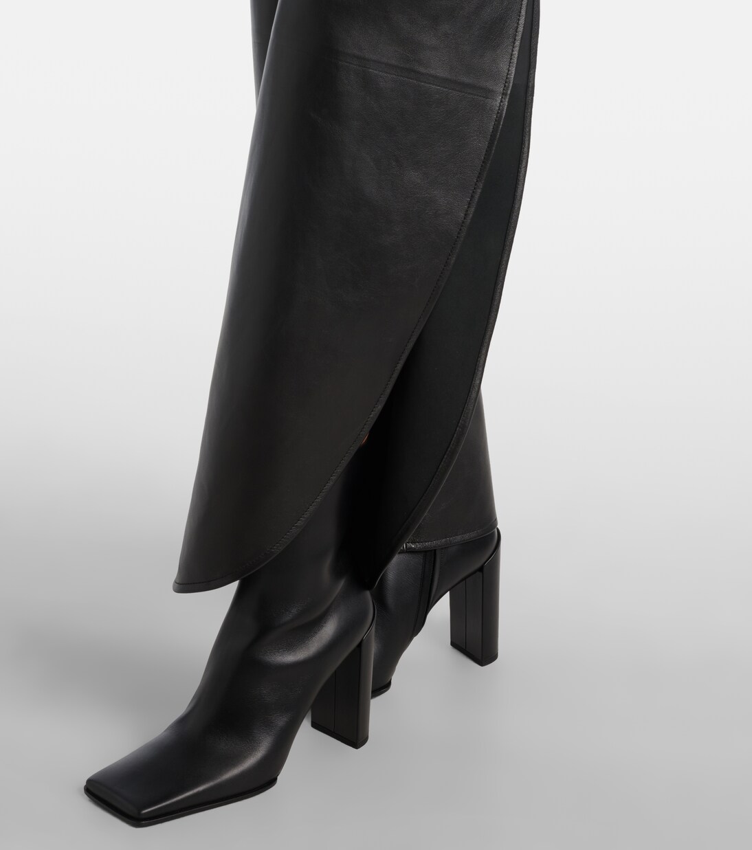 Pantalones barrel de piel de tiro alto | Alaïa