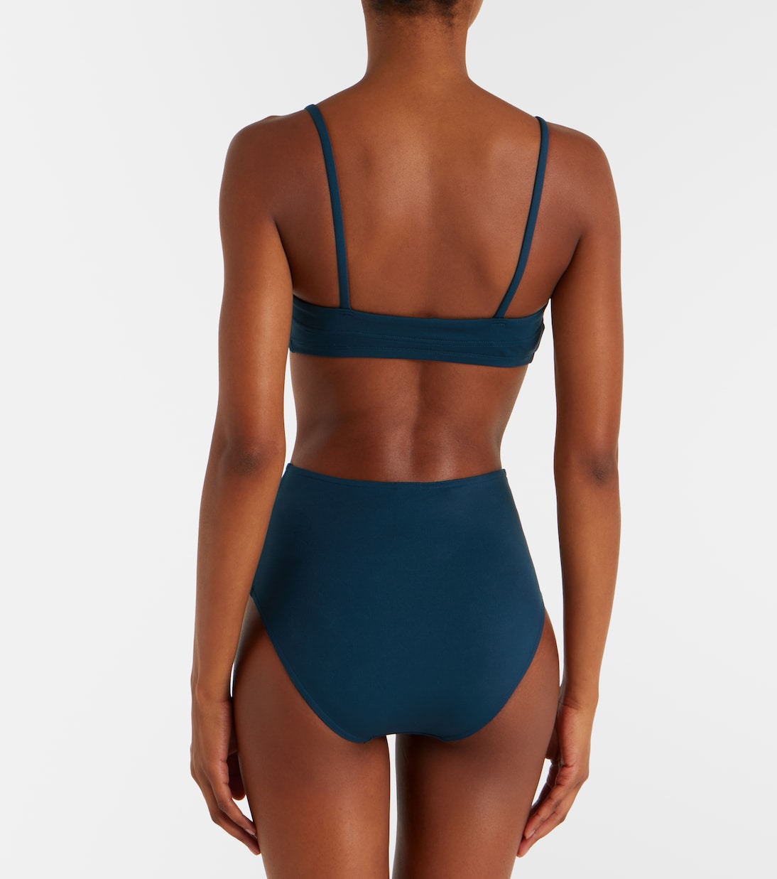 Remember high-rise bikini bottoms | Eres