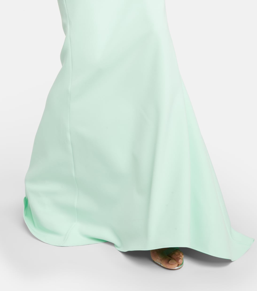 Robe cape longue en crêpe | Safiyaa