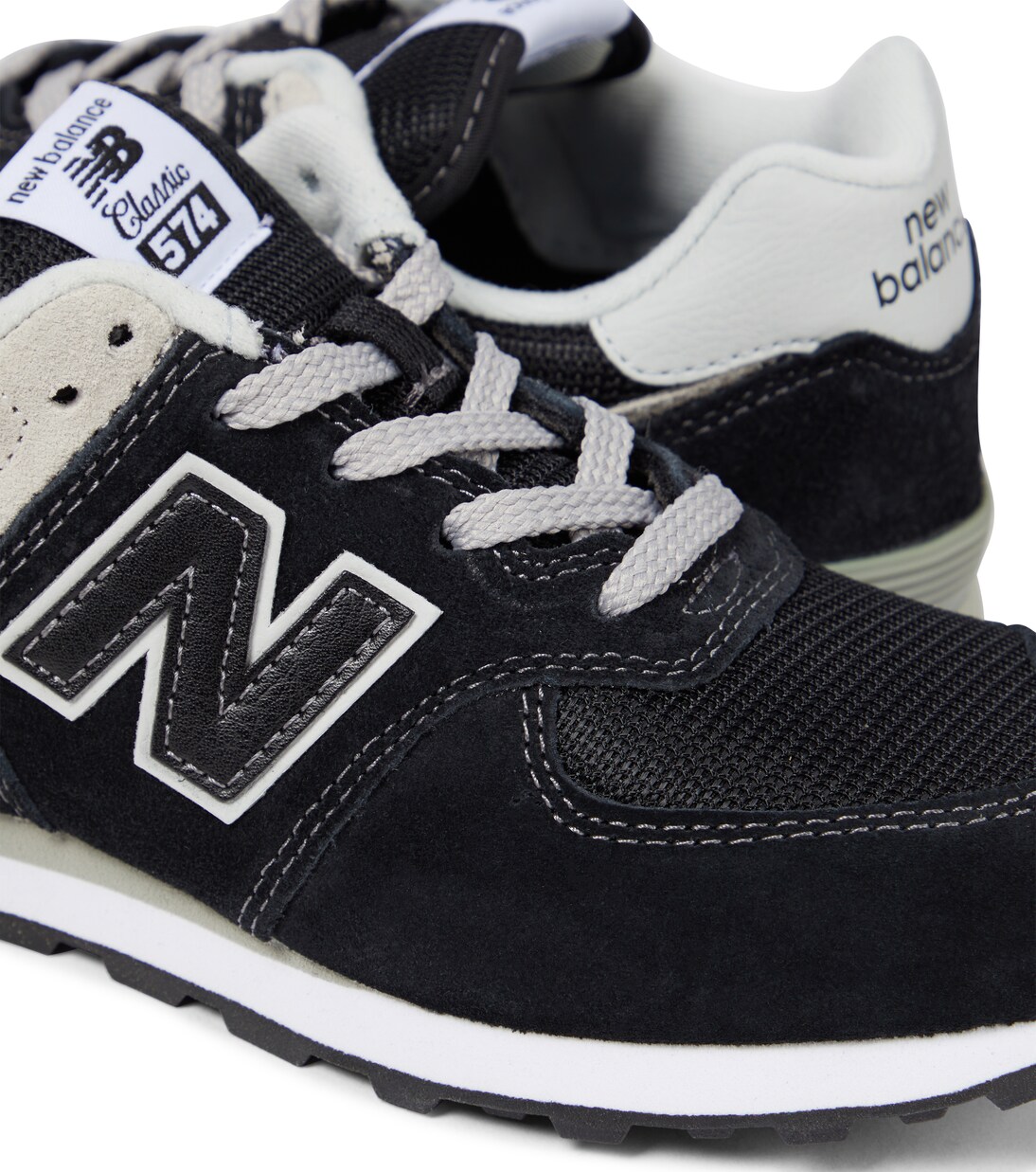 574 Core Junior绒面革运动鞋 | New Balance Kids