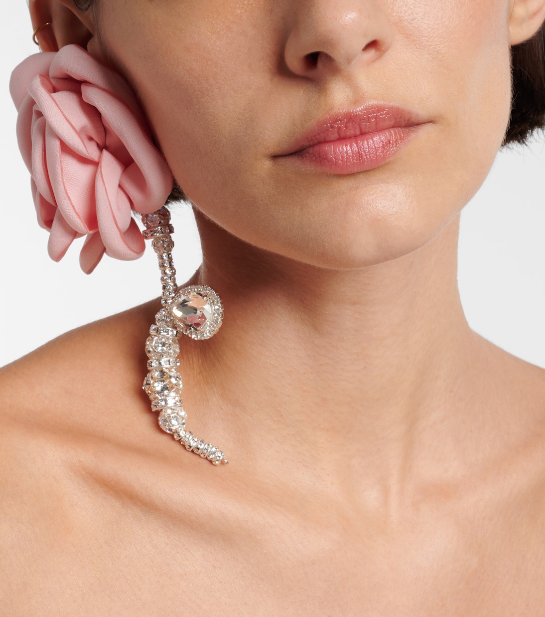 Einzelner Ohrring mit Kristallen | Magda Butrym