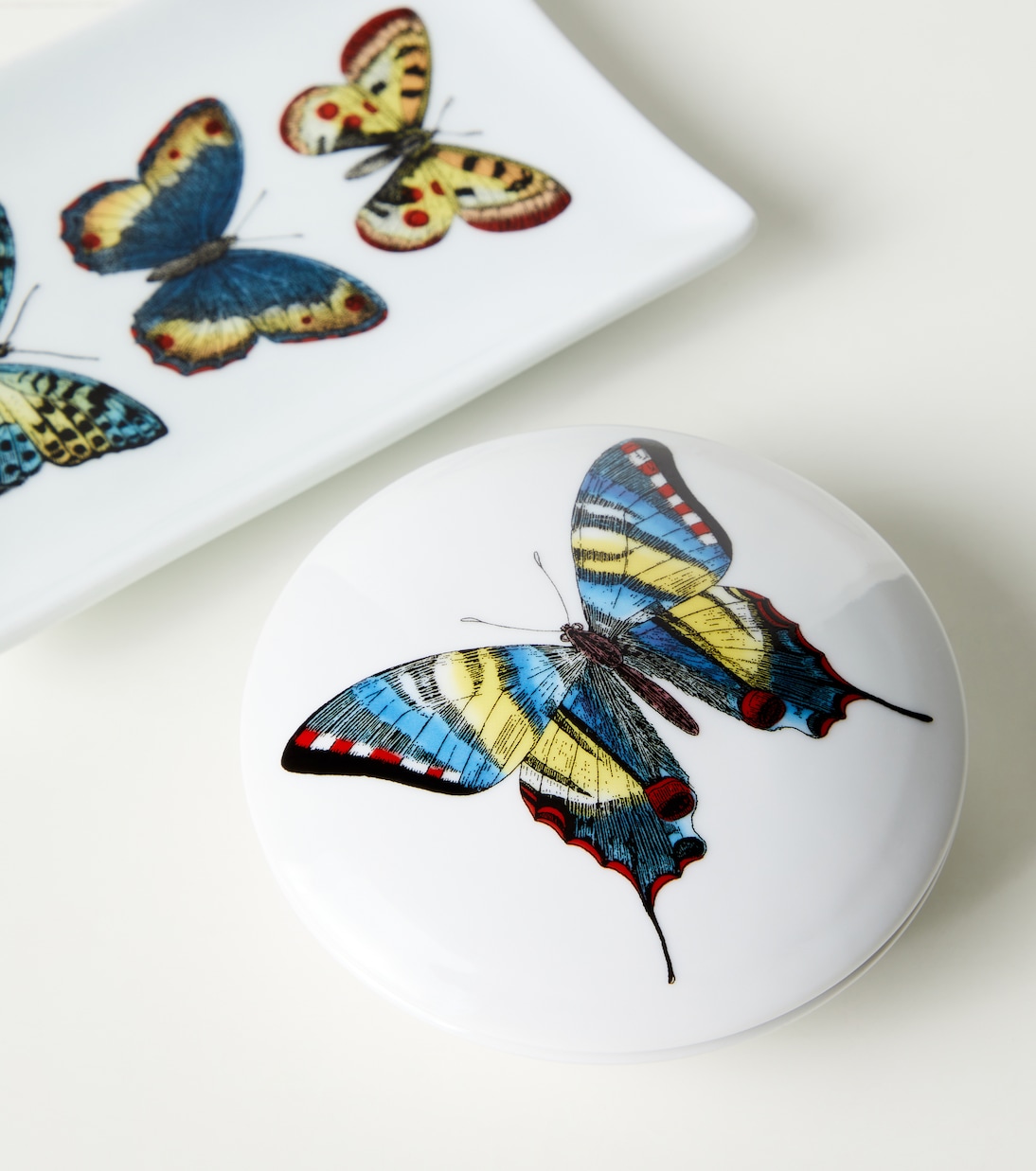 Farfalle porcelain container | Fornasetti