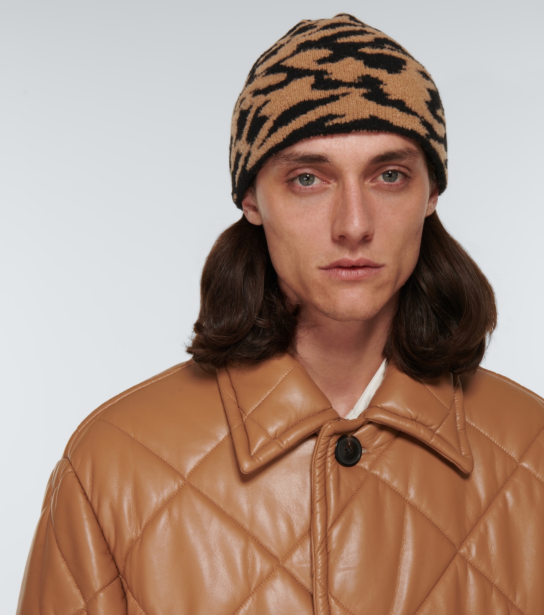 Bonnet Nella en laine mélangée | Nanushka