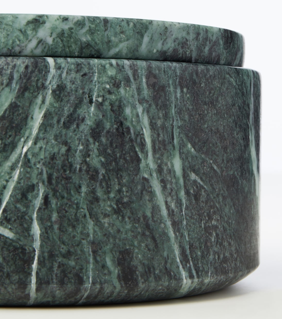 Marble container | Michaël Verheyden