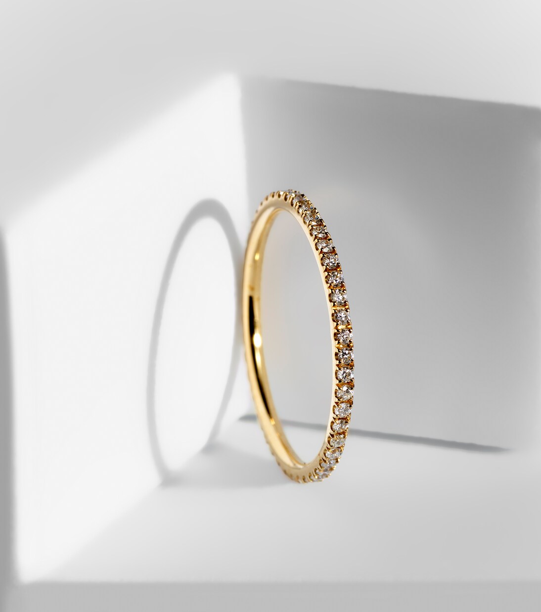 Bague Thread Band en or 18 ct et diamants | Ileana Makri
