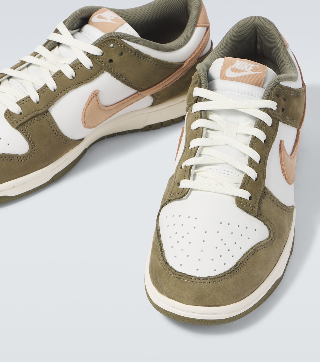 Baskets Dunk Low Retro en cuir | Nike