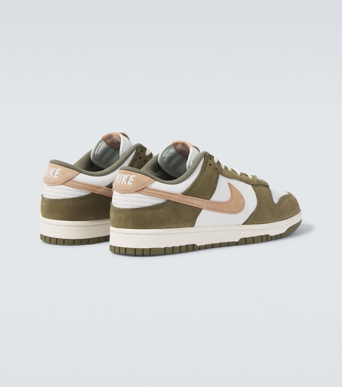Baskets Dunk Low Retro en cuir | Nike