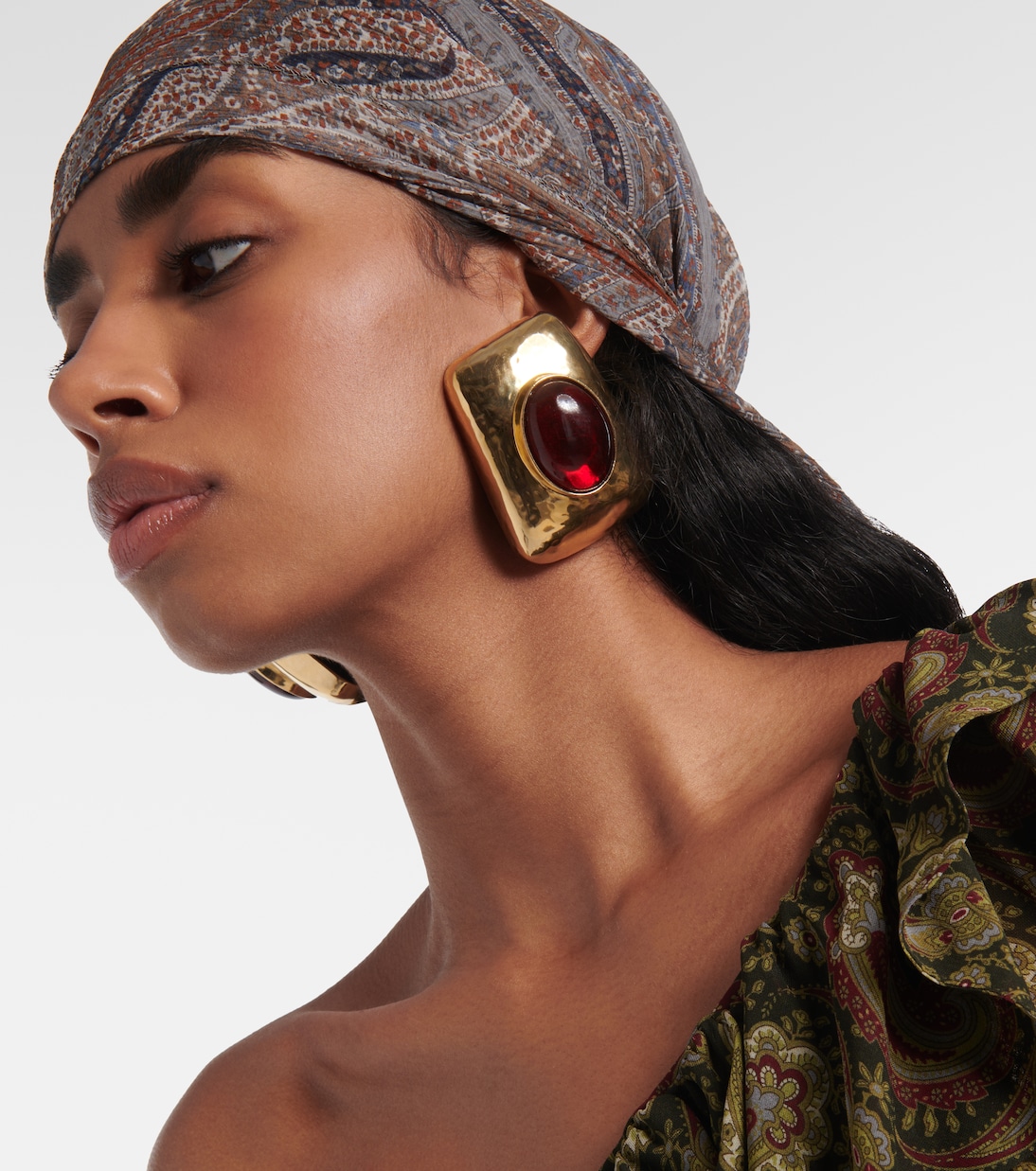 Boucles d’oreilles clip à ornements | Saint Laurent