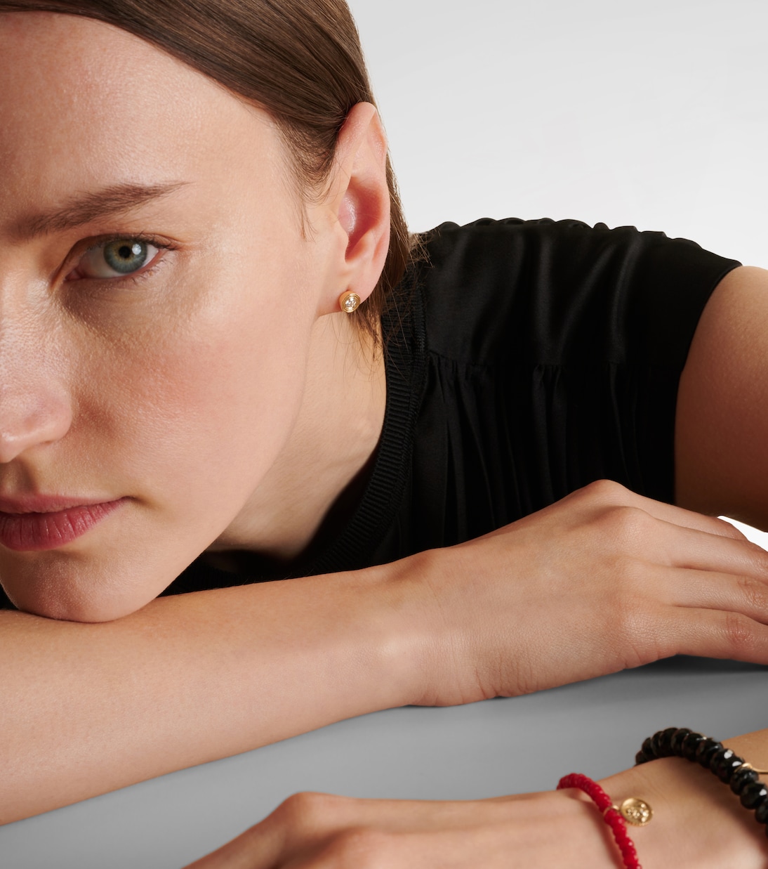 Fluted 14kt gold earrings with diamonds | Sydney Evan