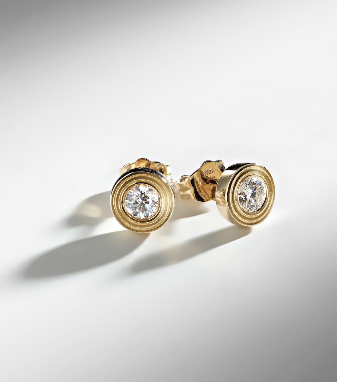 Fluted 14kt gold earrings with diamonds | Sydney Evan