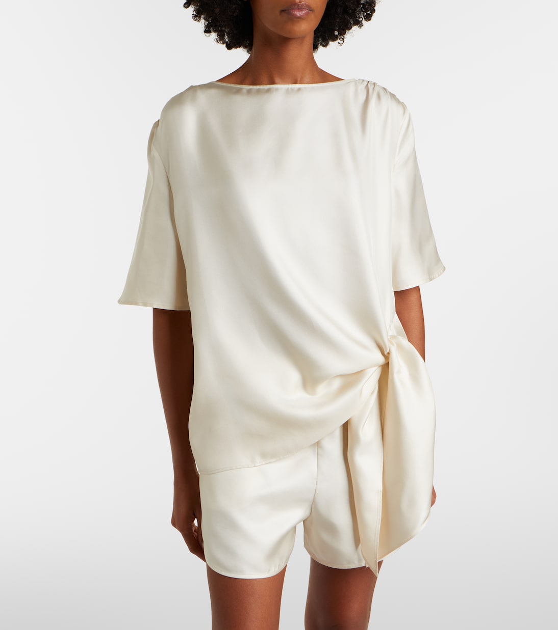 Mano silk satin top | Loulou de Saison