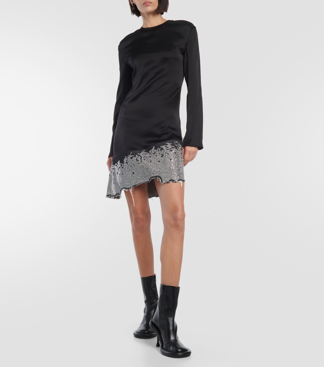 Verziertes Minikleid aus Satin | JW Anderson