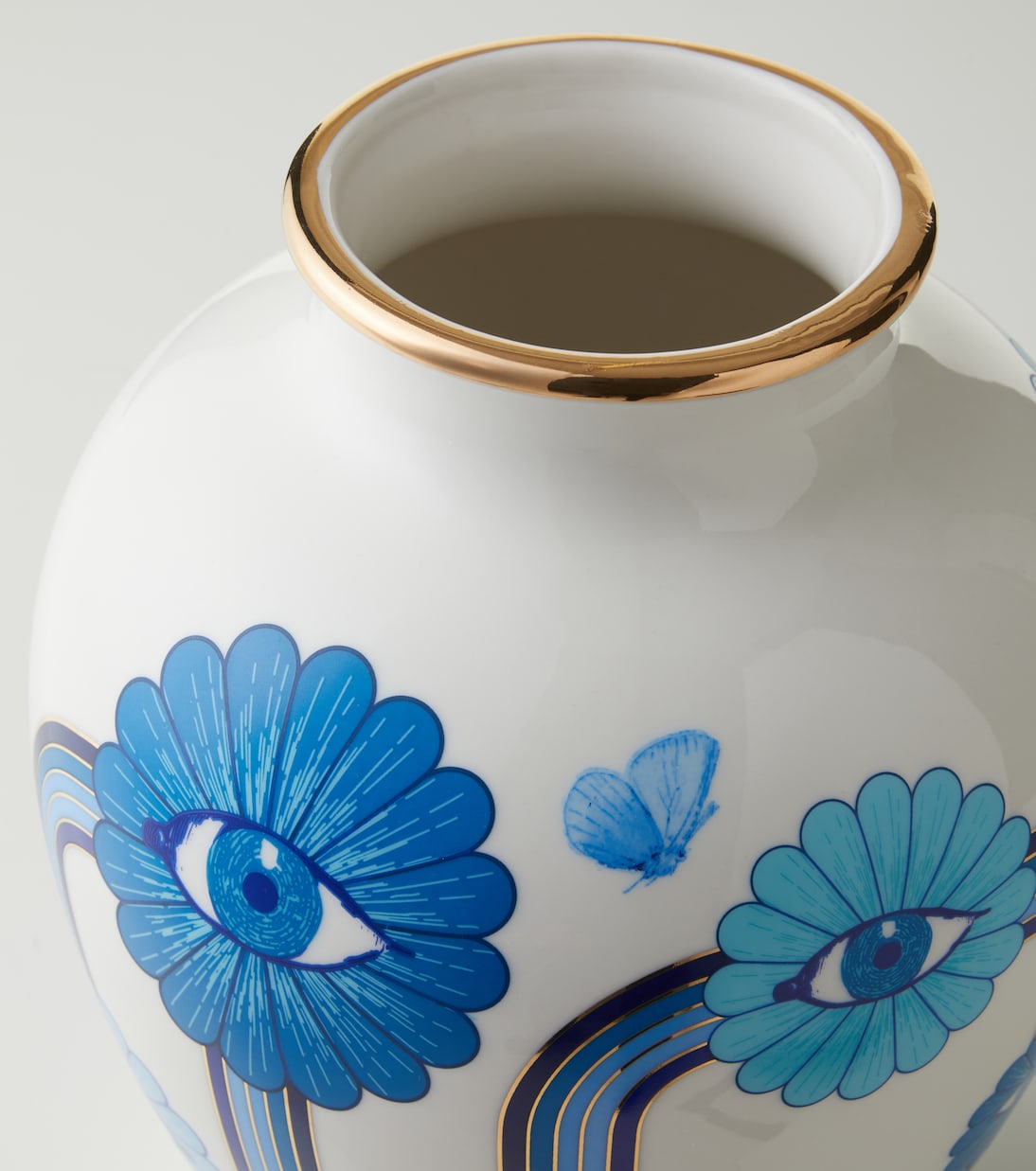 Porcelain vase | Jonathan Adler