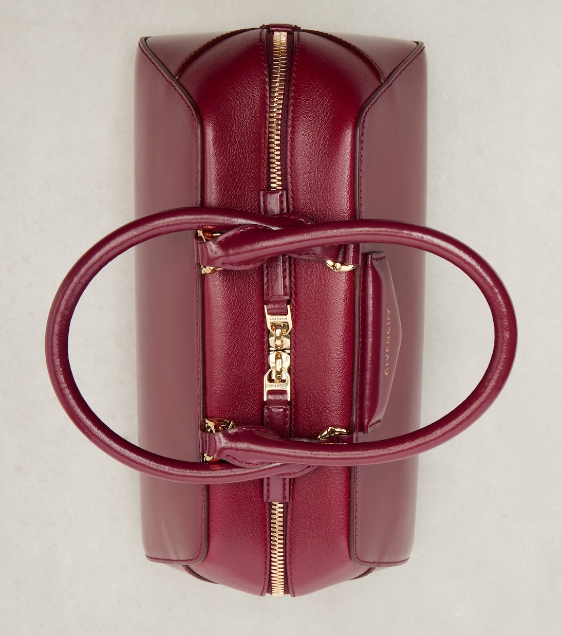 Sac Antigona Cube Small en cuir | Givenchy