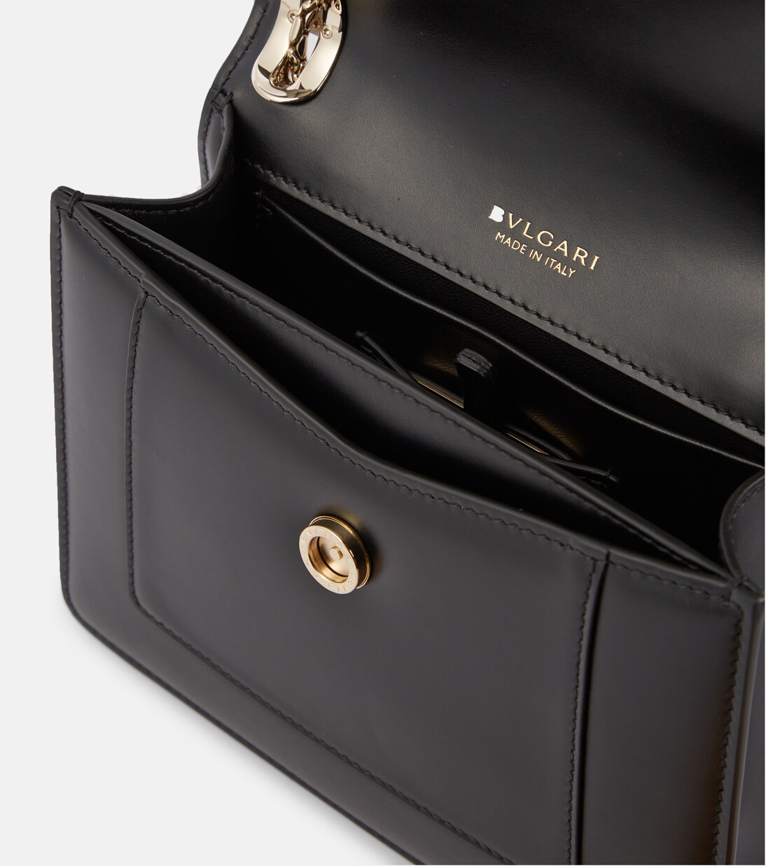 Serpenti Forever Day-to-Night Small shoulder bag | Bvlgari