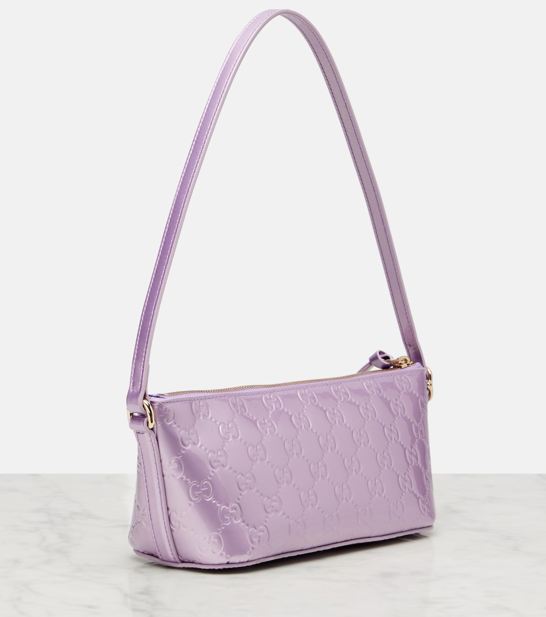 Schultertasche GG Emblem Mini aus Lackleder | Gucci