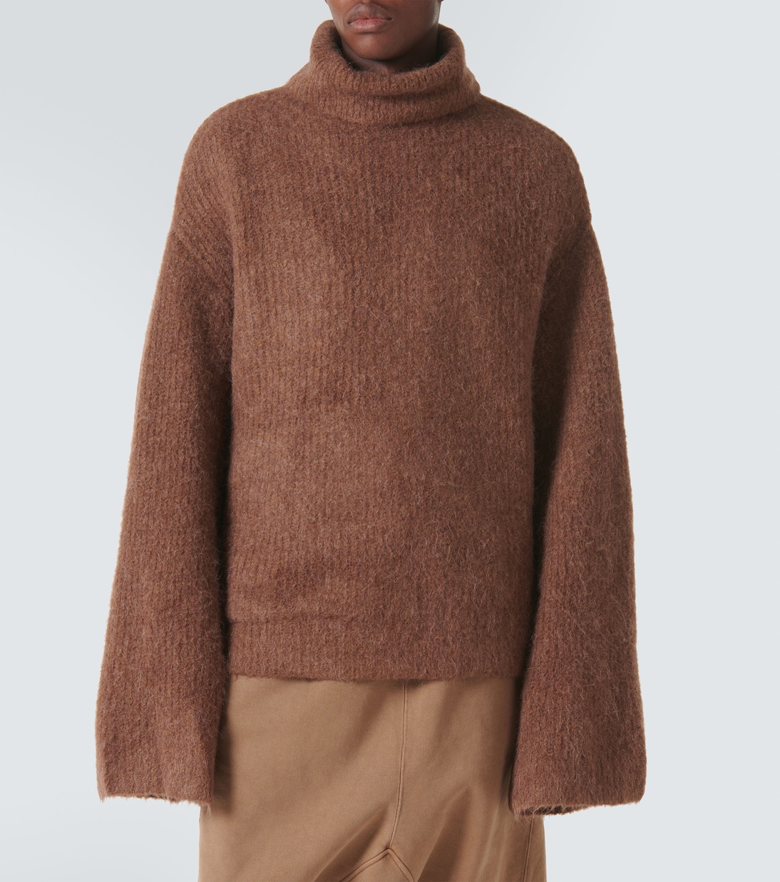 Oversized turtleneck sweater | Entire Studios