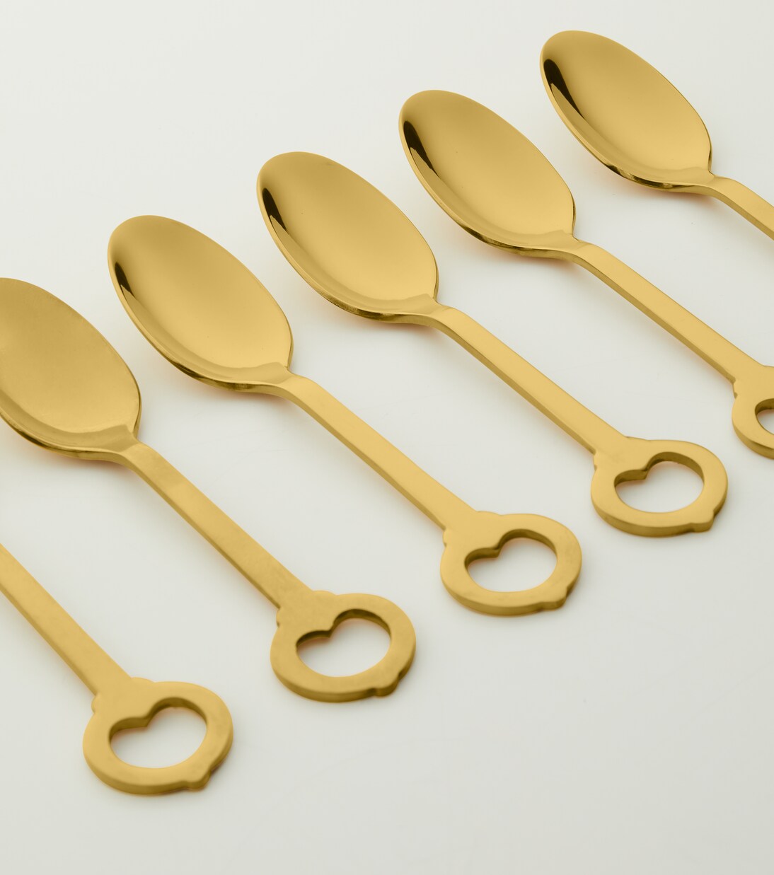 Keytlery 24-piece cutlery set by Alessandro Zambelli | Seletti