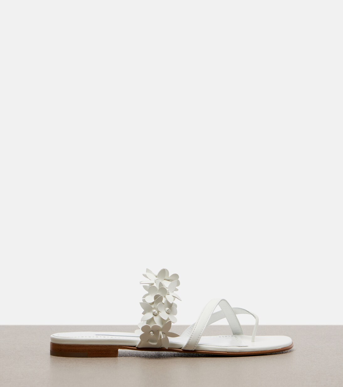 Fiosa appliqué leather thong sandals | Manolo Blahnik