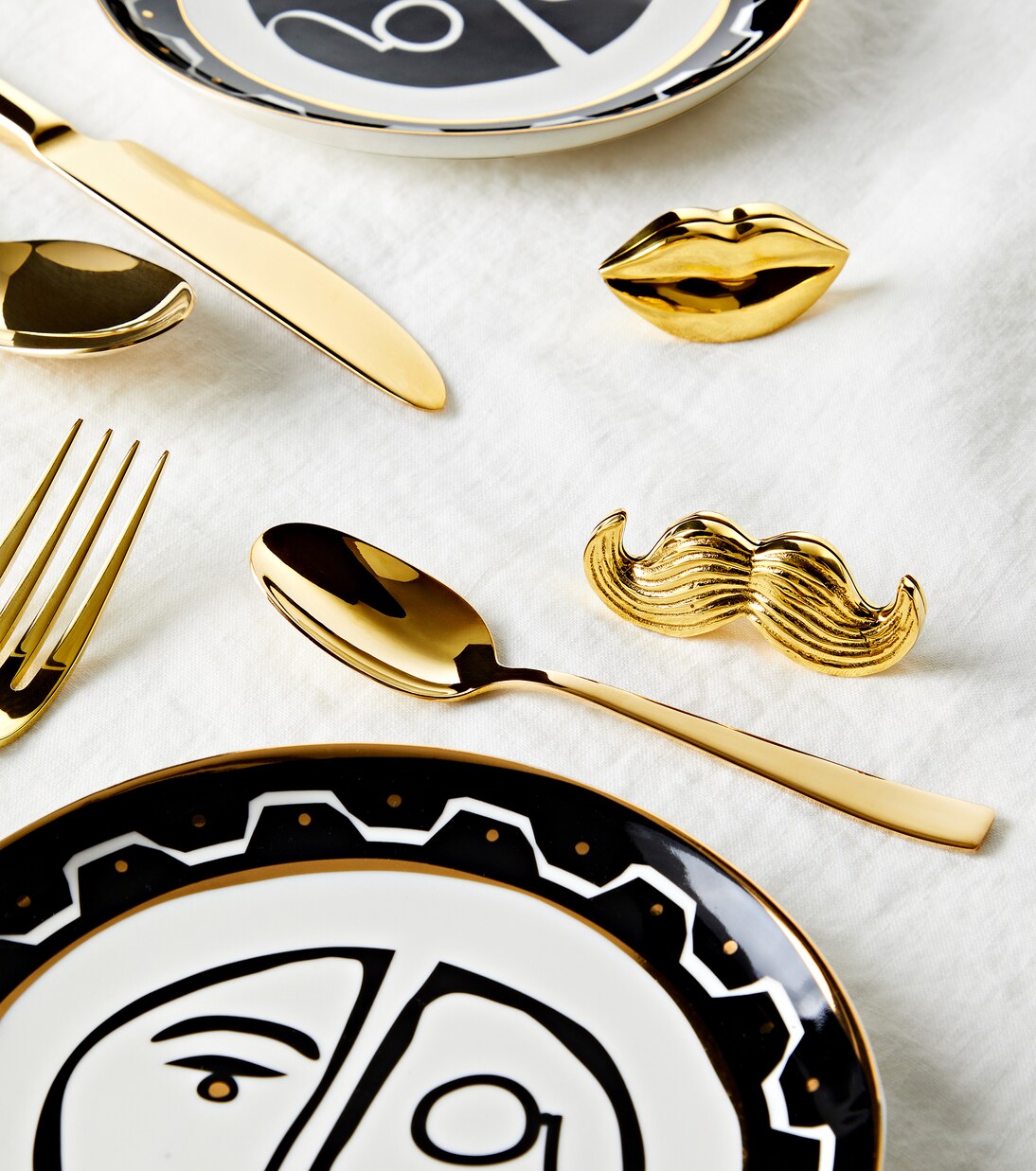 Mr. & Mrs. Muse set of 4 place card holders | Jonathan Adler