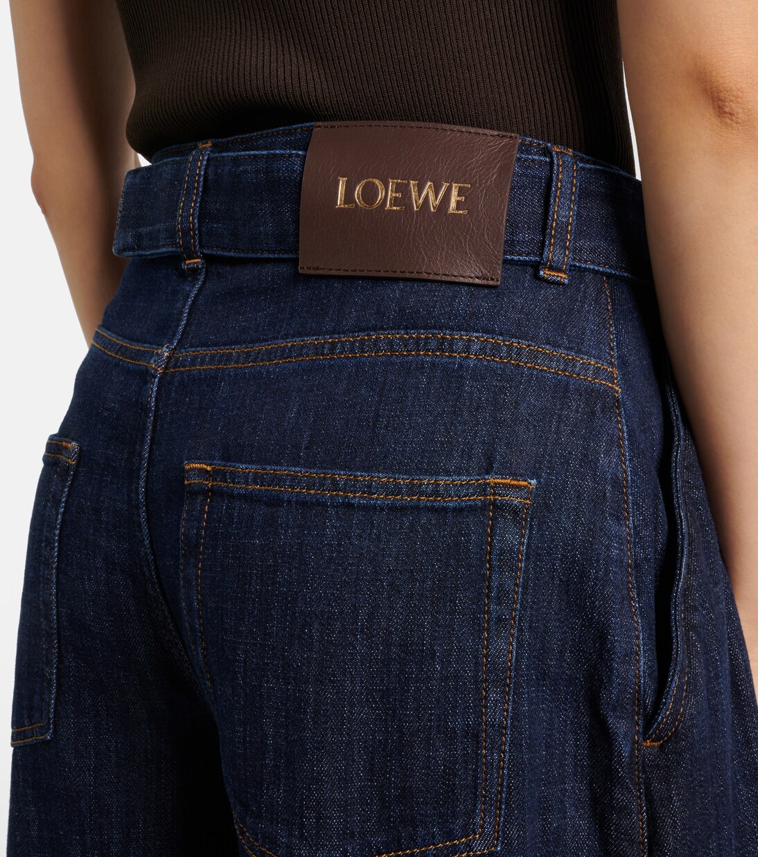 Jeans a gamba larga con cintura | Loewe