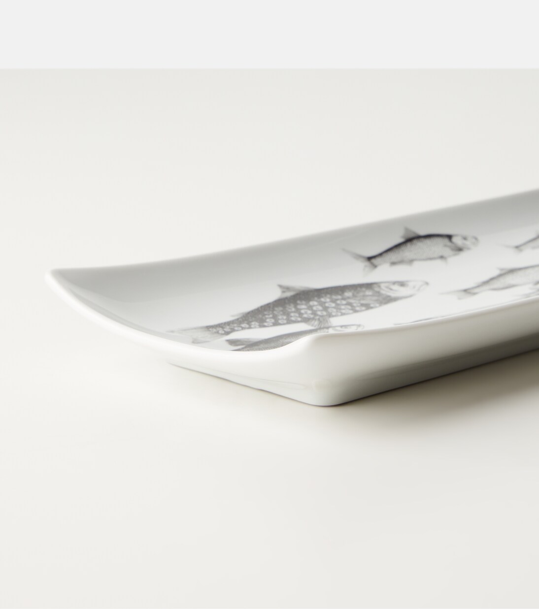 Tema e Variazioni N.392 porcelain decorative tray | Fornasetti