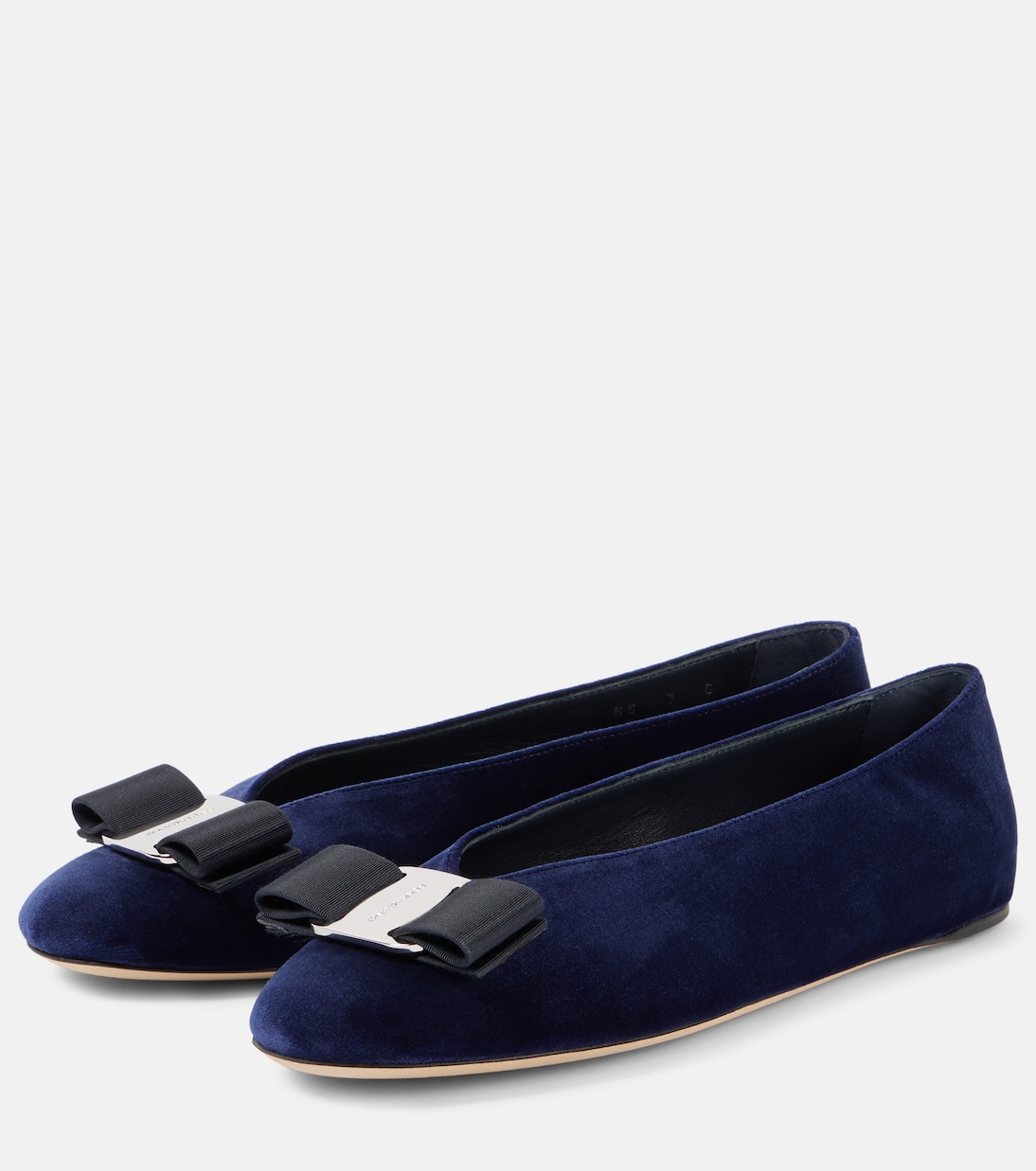 Vanna velvet ballet flats | Ferragamo