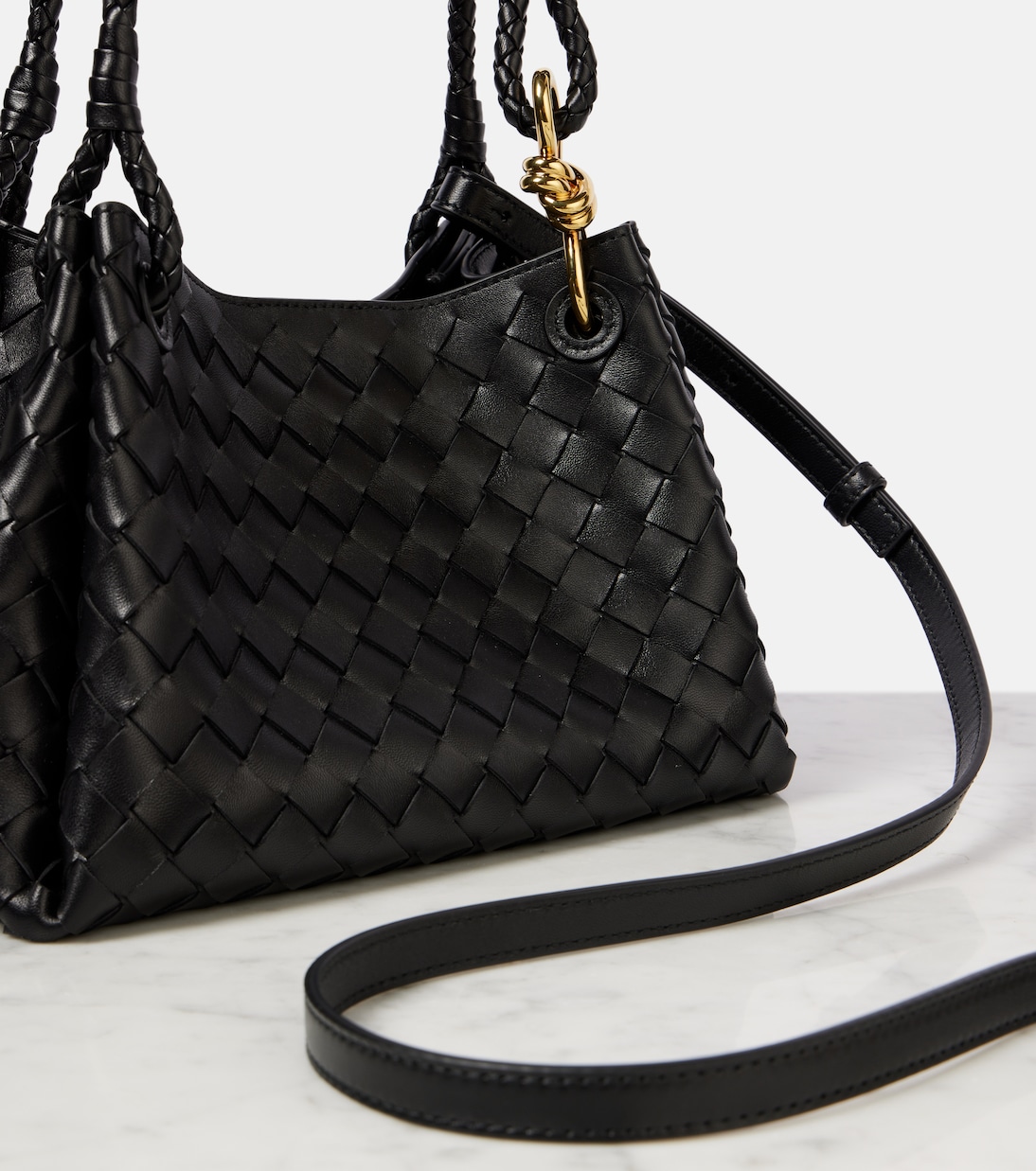 Parachute Medium Intrecciato leather tote bag | Bottega Veneta
