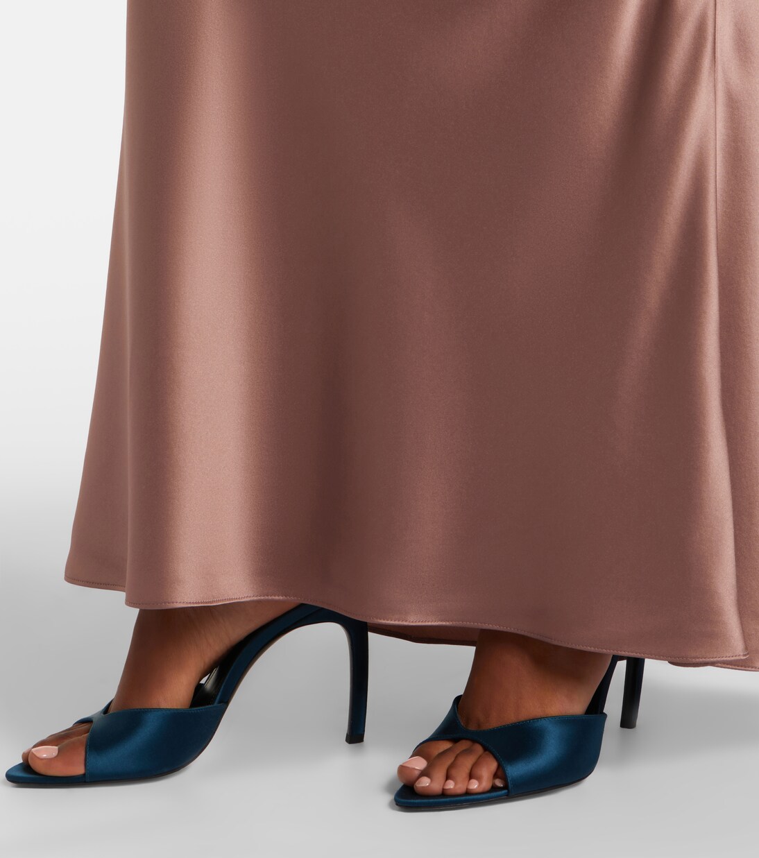 Falda larga de satén de seda | The Sei