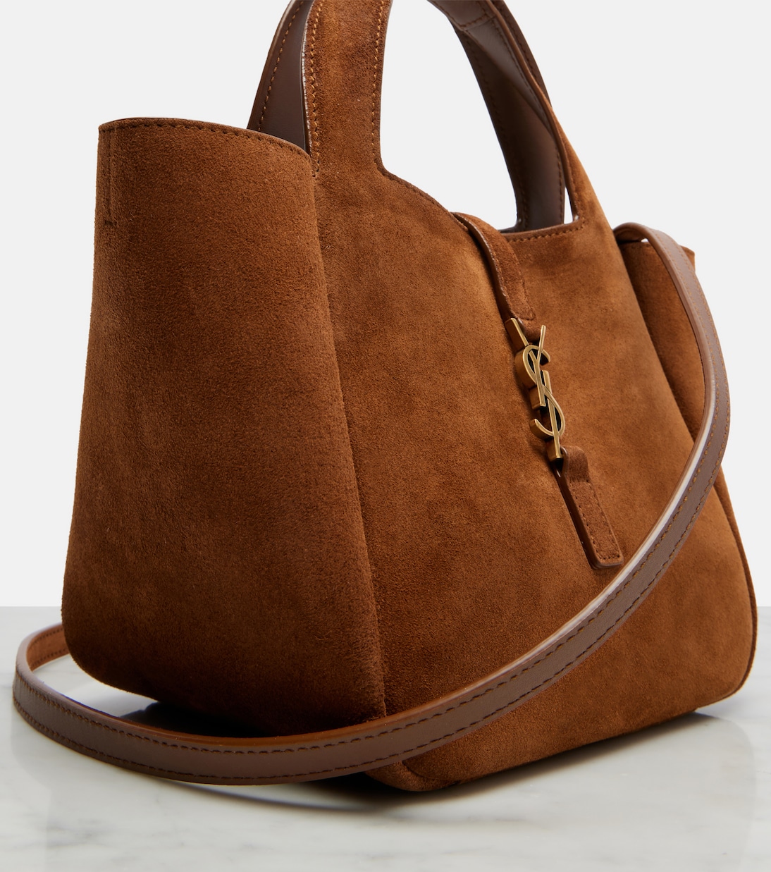 Le 5 à 7 suede shoulder bag | Saint Laurent