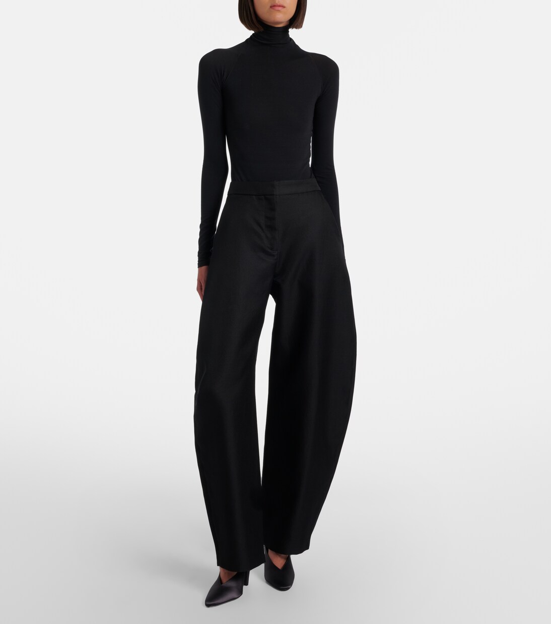 Pantoletten Cone aus Satin | Alaïa