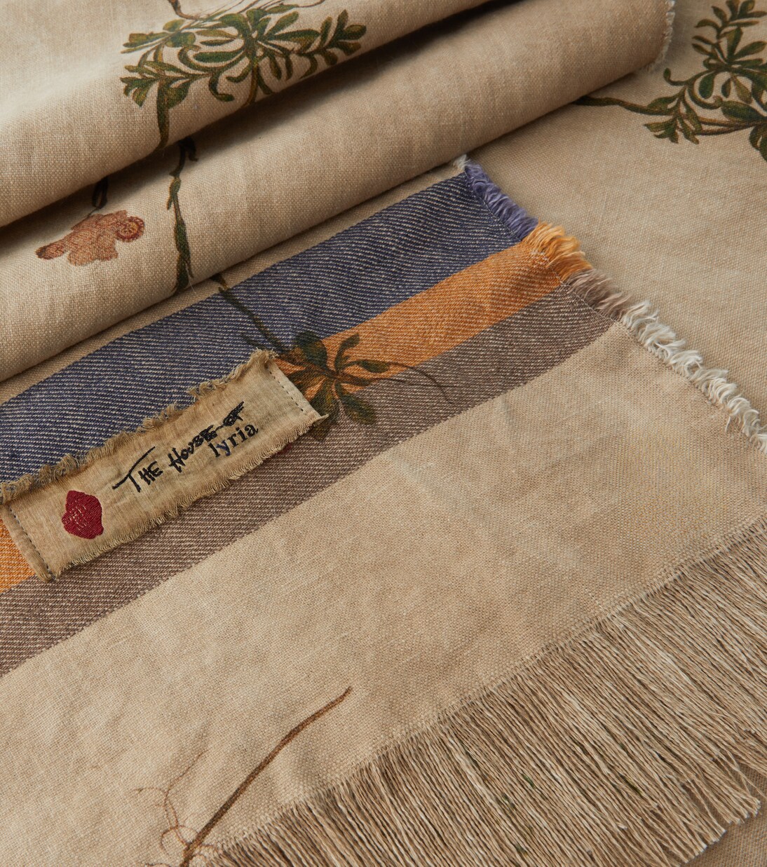 Sharpei striped floral fringed blanket | The House of Lyria