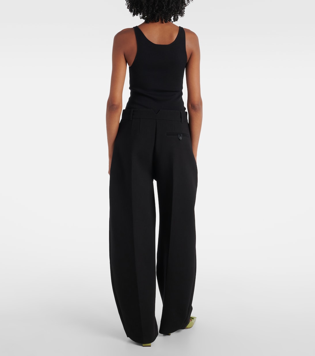 Ovalo barrel-leg pants | Jacquemus