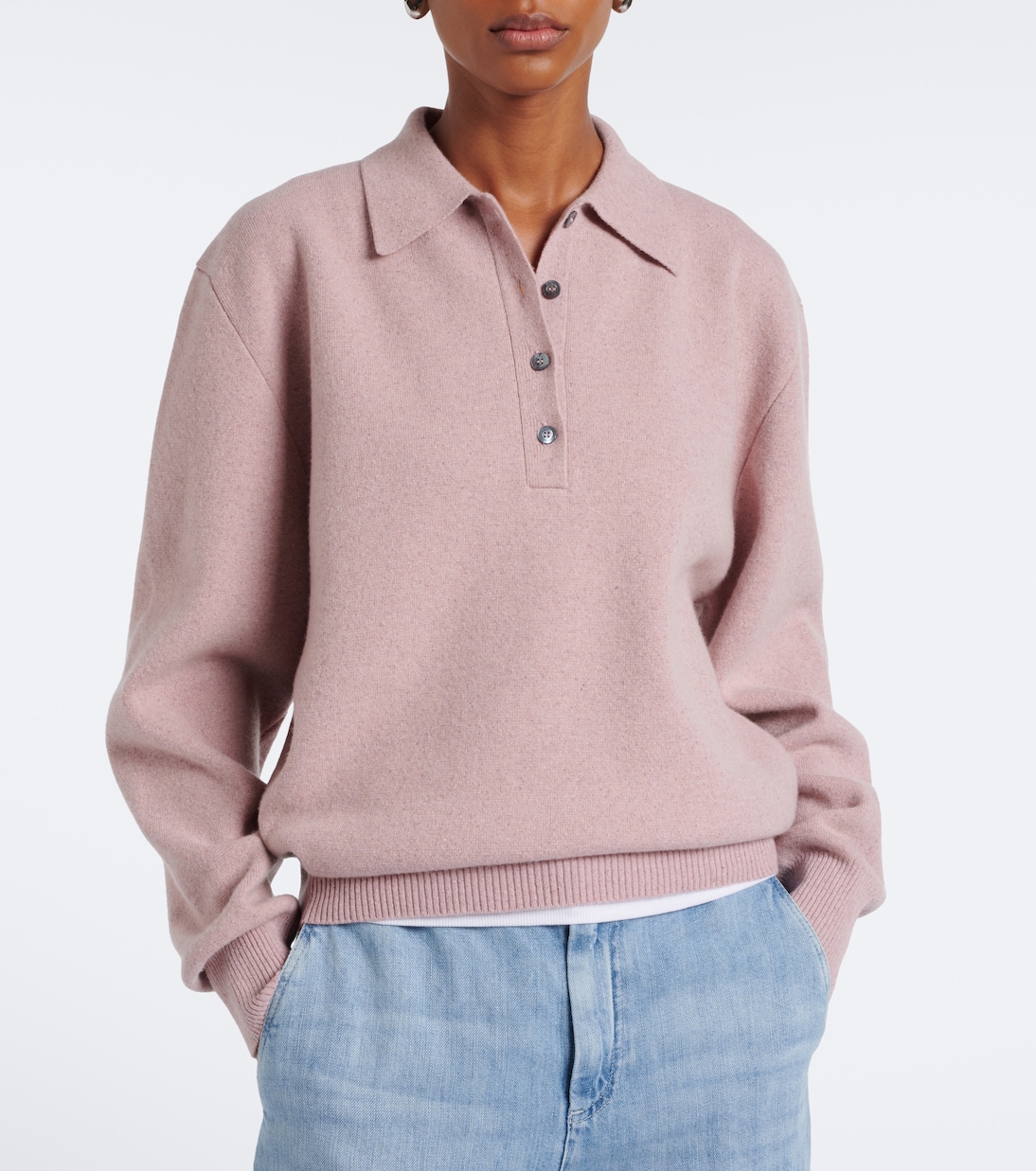 Picture 2 out of 5