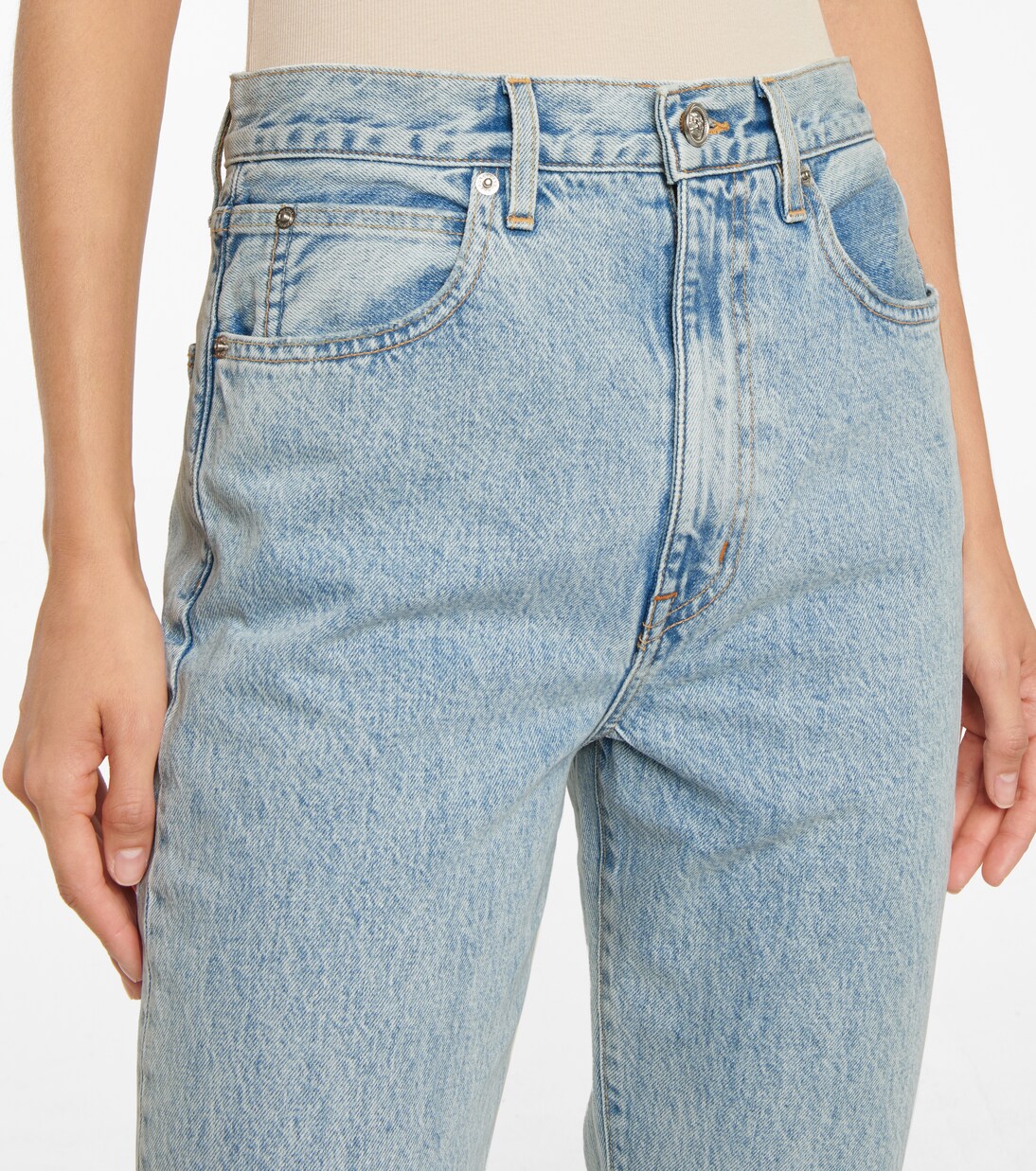 High-Rise Distressed Jeans Beatnik | Slvrlake