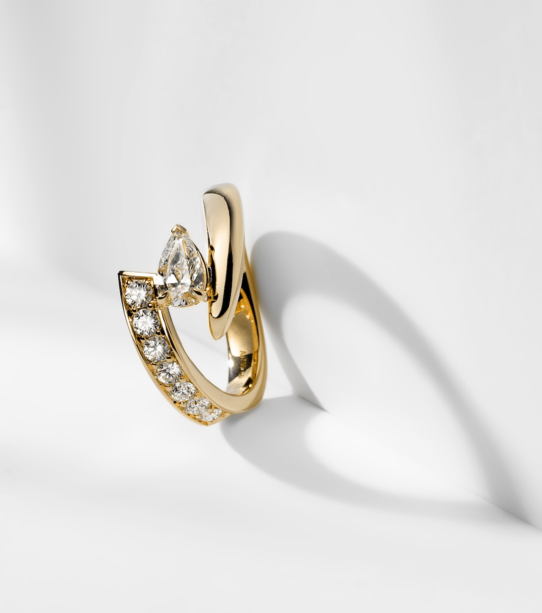 Bague Inner Fire en or 18 ct et diamants | Bucherer Fine Jewellery