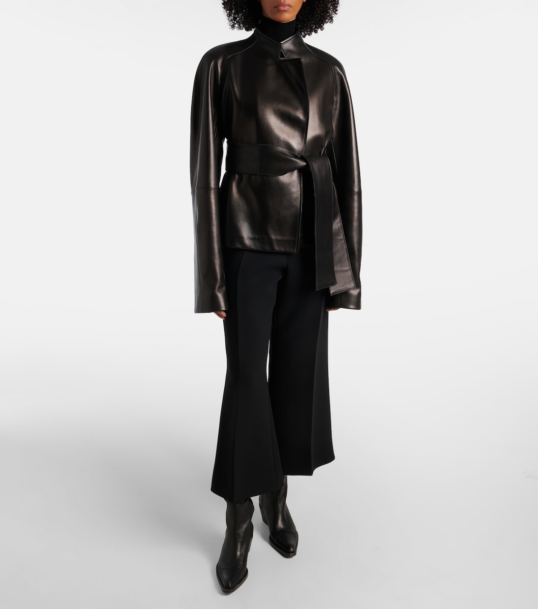 Giacca Edith in pelle con cintura | Khaite