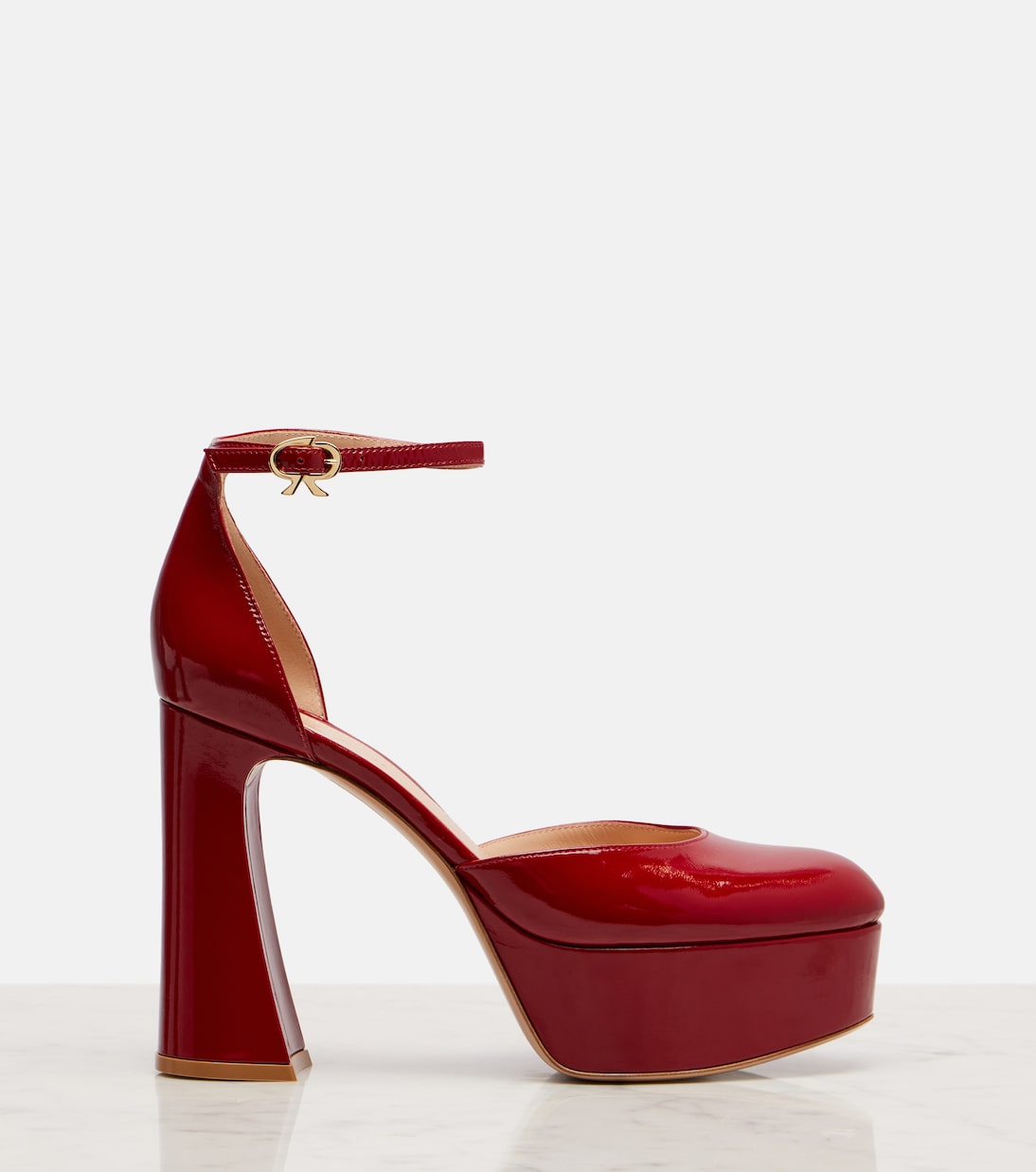 Pumps Hilary 100 in vernice con plateau | Gianvito Rossi