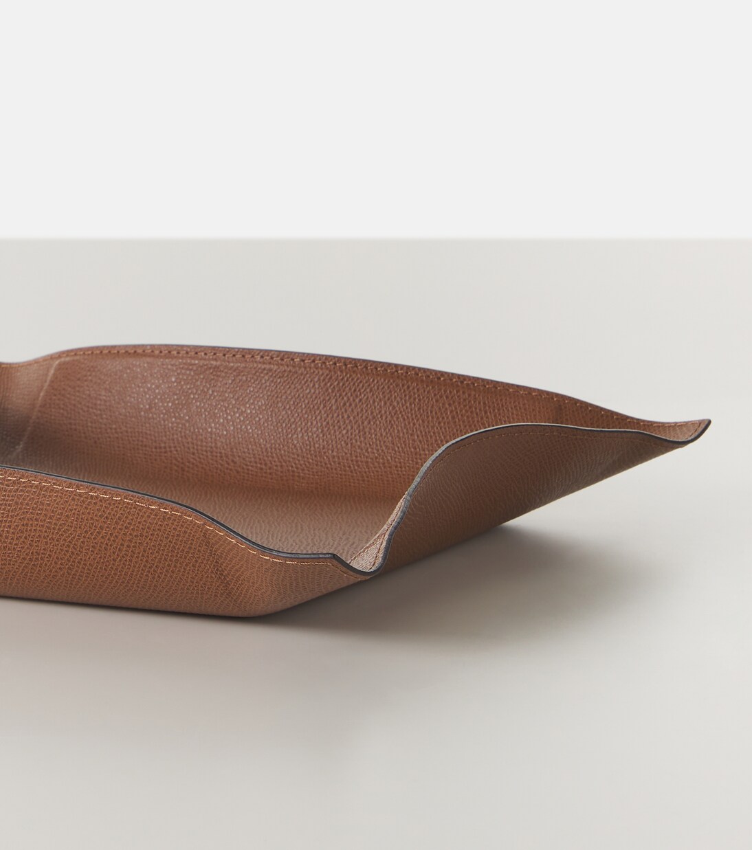 Jack Valet Large leather tray | Giobagnara