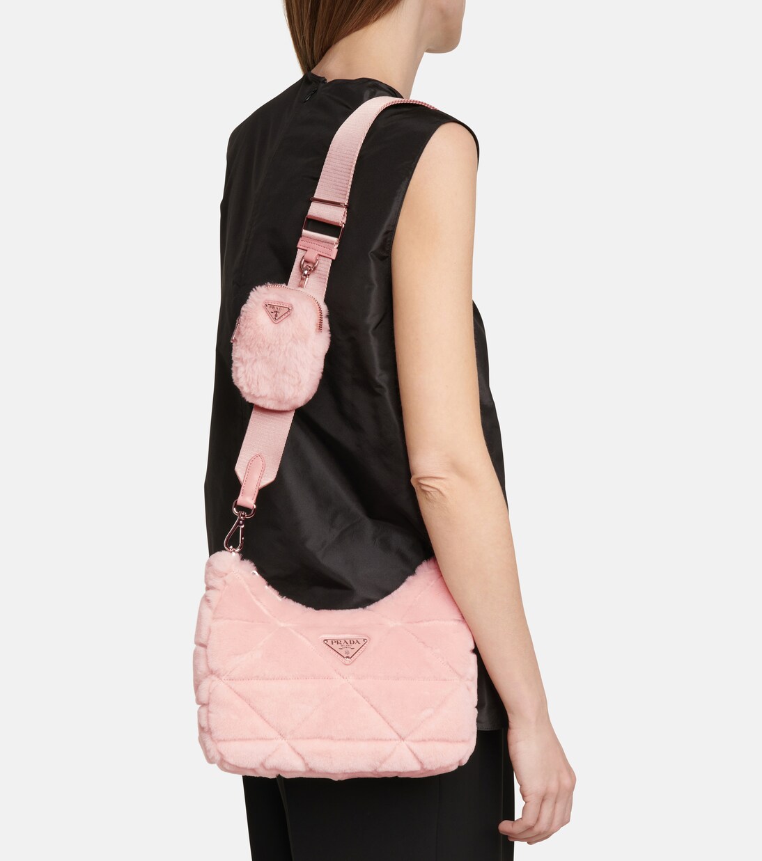 Schultertasche aus Shearling | Prada