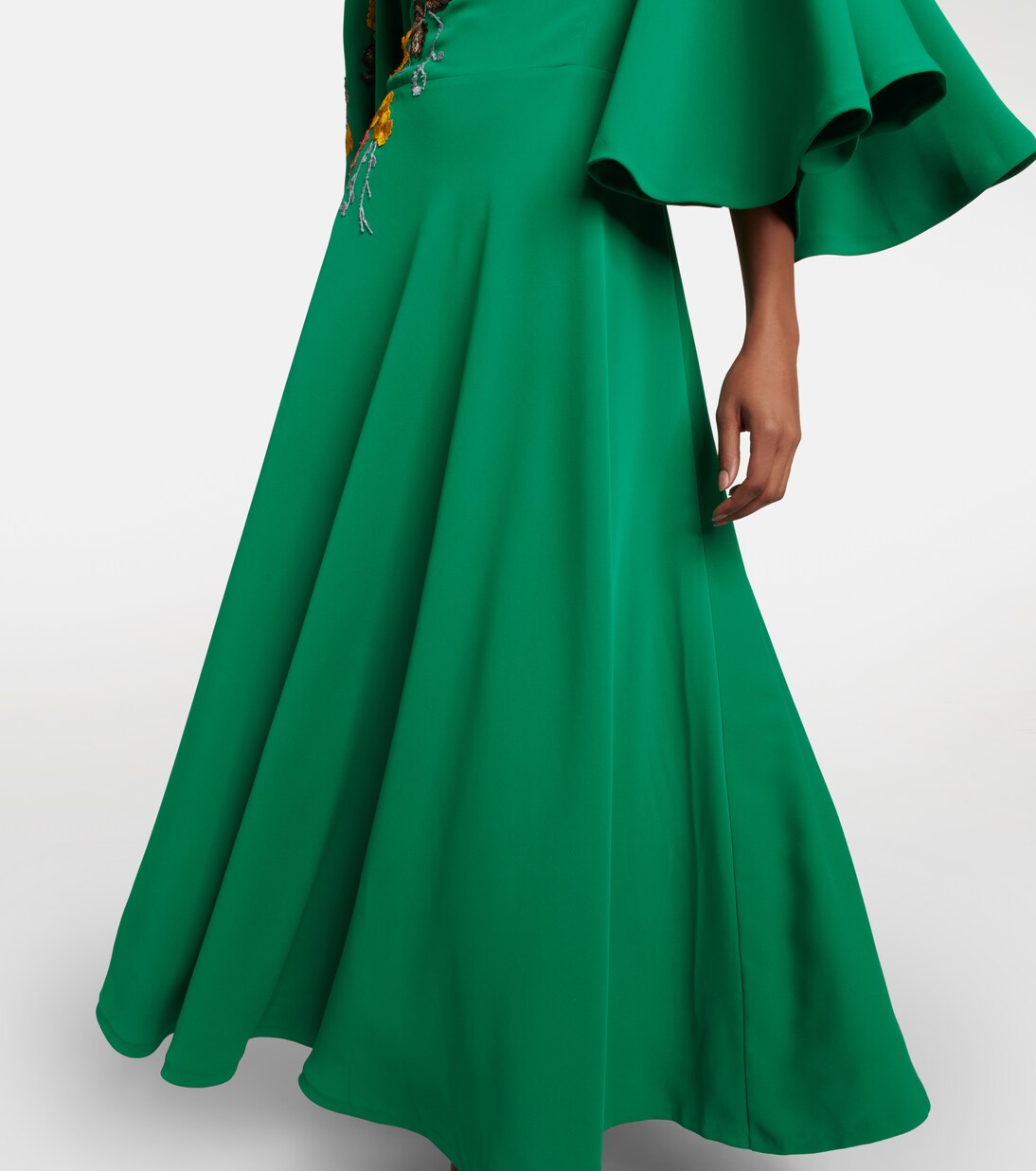 Vestido largo Zinnia con capa bordada | Costarellos