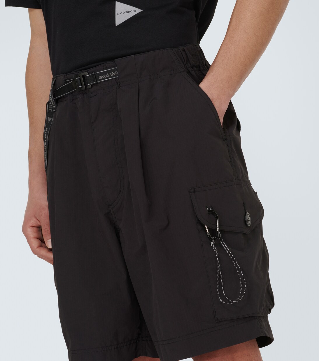 Oversized cargo shorts | And Wander